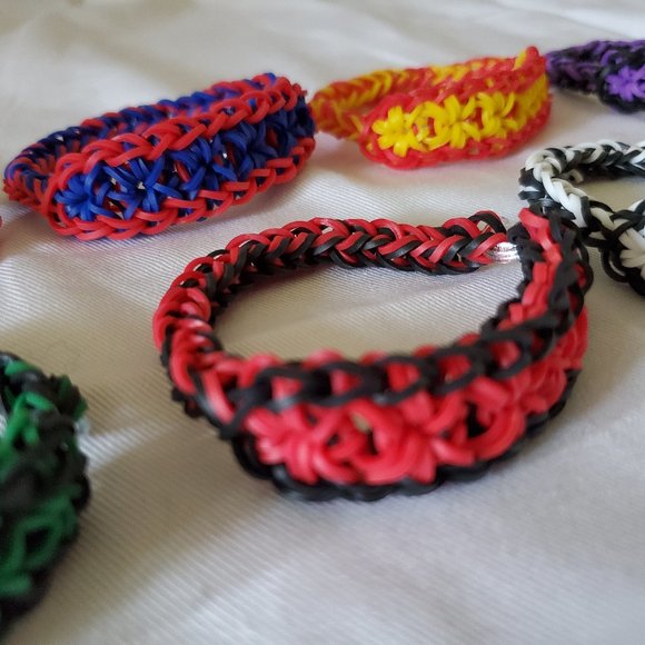 Handmade Marvel Inspired Loom Bracelet Set/New - Picture 9 of 15